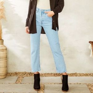 NWT Levis 501 Cropped Jeans